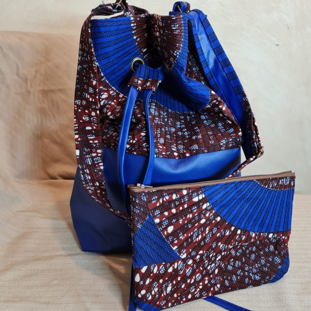 Dynamique & tendance "Le sac parfait pour affirmer votre style : motifs wax éclatants, confection artisanale et authenticité garantie !"